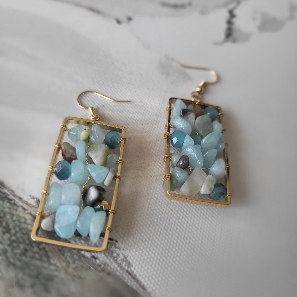 31. Handcrafted Stone Wire Earrings